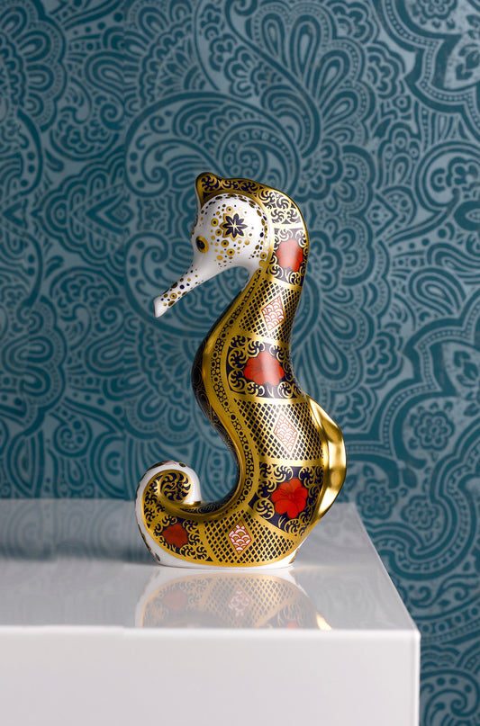 Royal Crown Derby Seahorse Old Imari Solid Gold Band Paperweight