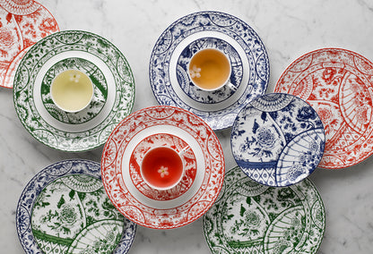 Royal Crown Derby Victorias Garden Red Plate 16cm
